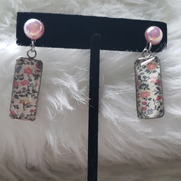 Handmade Pink Pearl Glass Spring Earrings - Picture 4 of 9